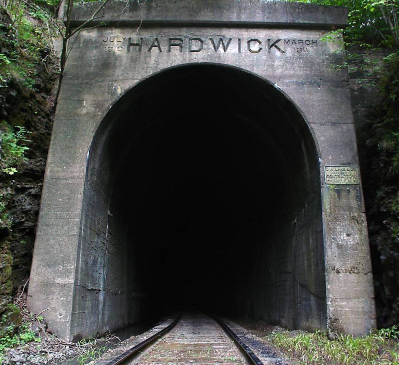 Hardwick Tunnel