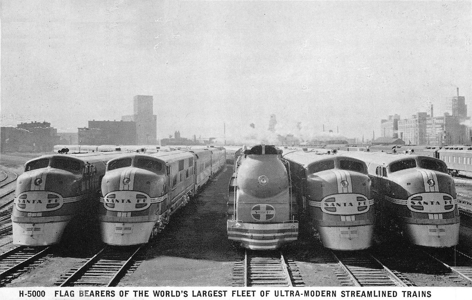 Santa_Fe_passenger_locomotives_circa_1938.JPG